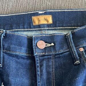 The mid rise dazzler ankle fray. Wash: off limits